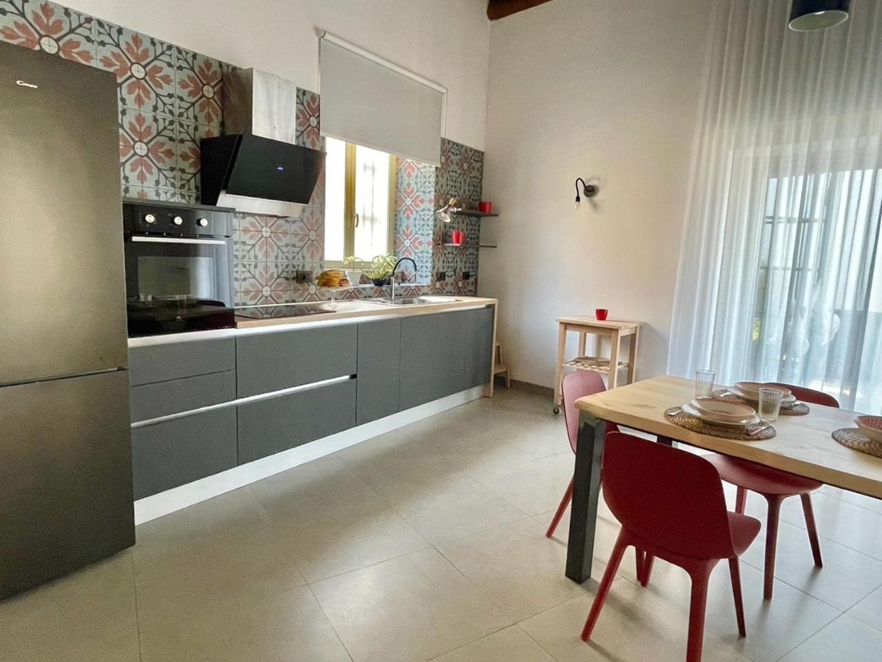 Sotto Il Fortino, Casa Vacanze Catania Bagian luar foto